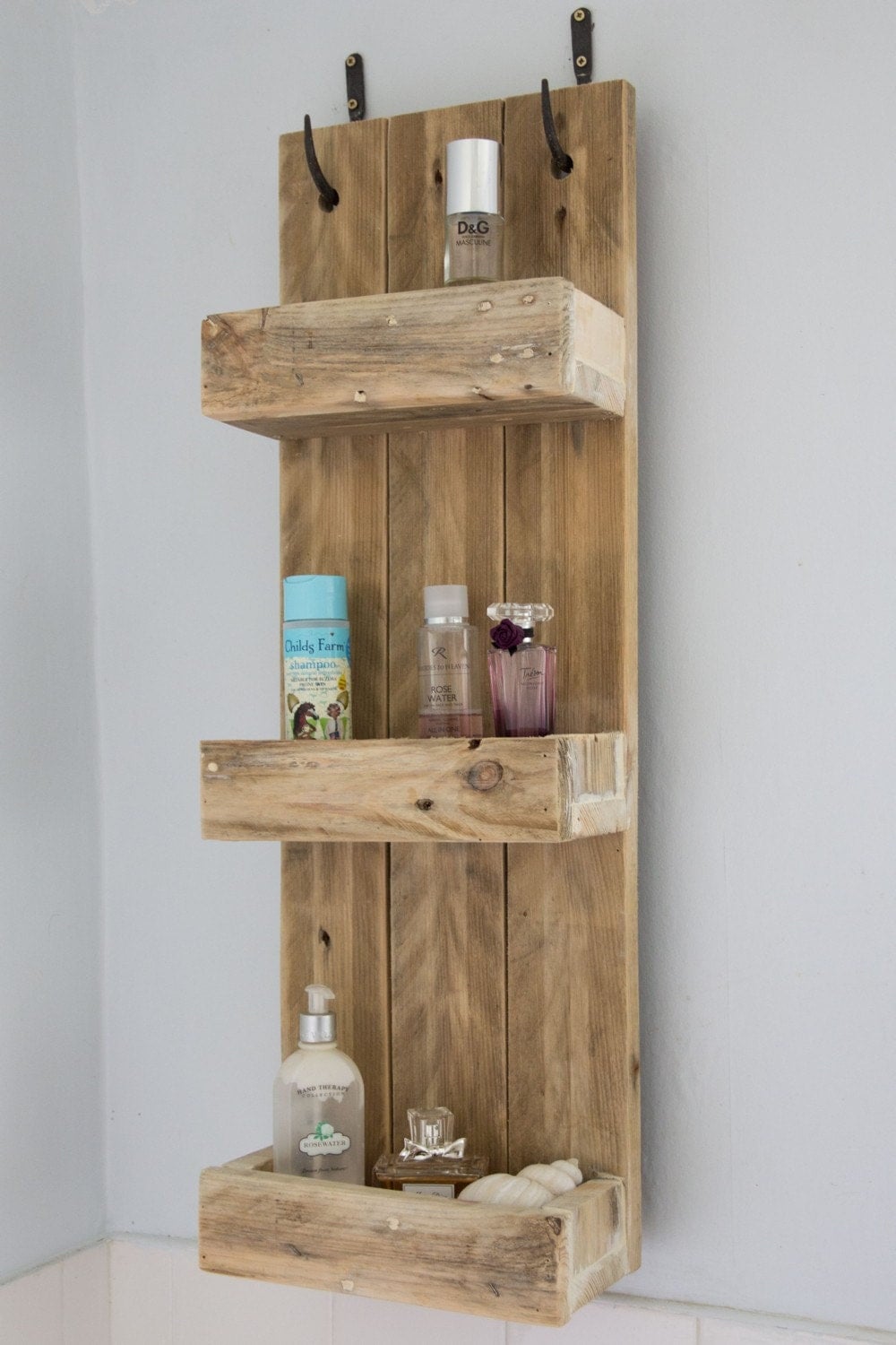 Rustic Bathroom Shelves made from reclaimed pallet wood