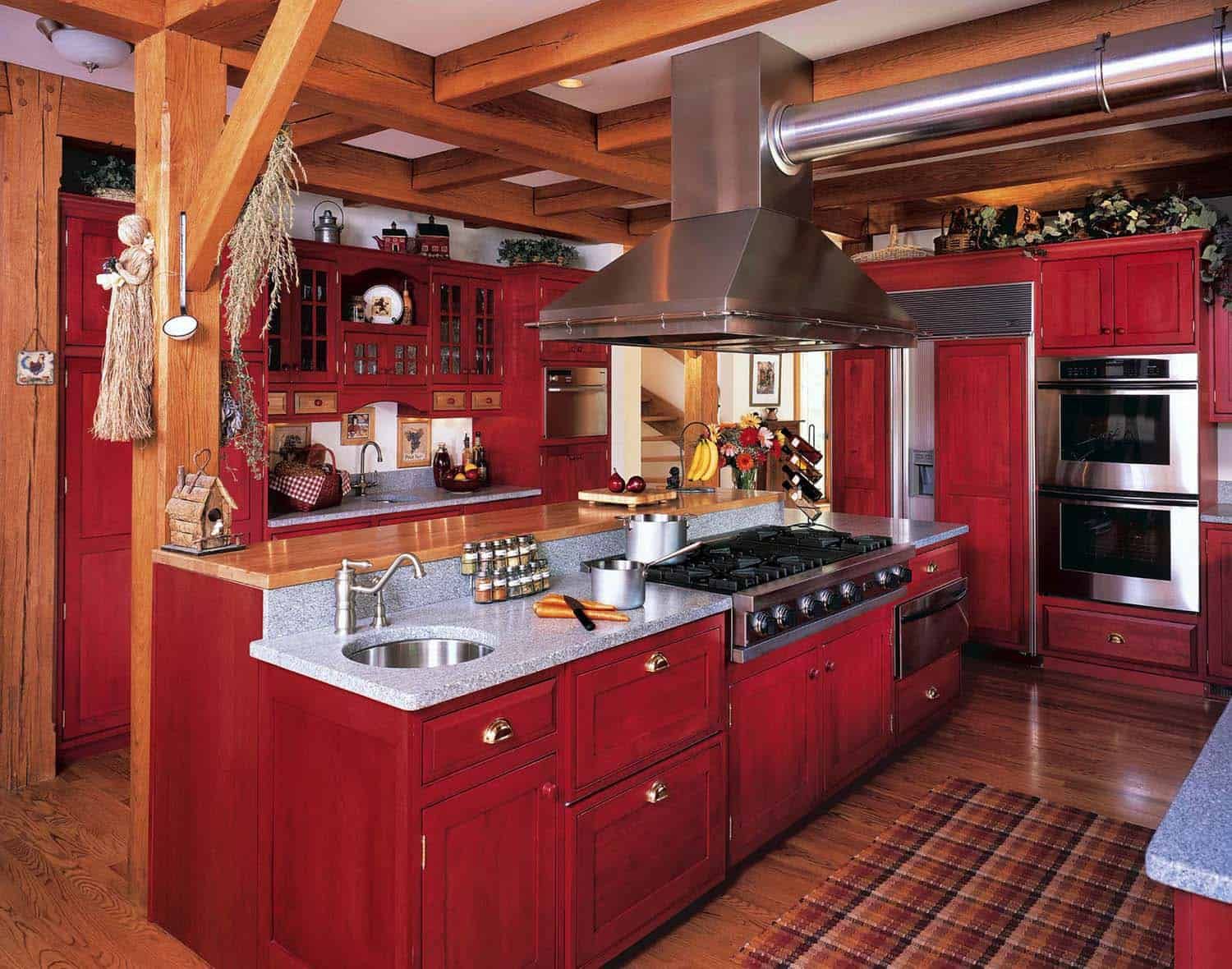 33 Amazing country-chic kitchens brimming with character | Red kitchen